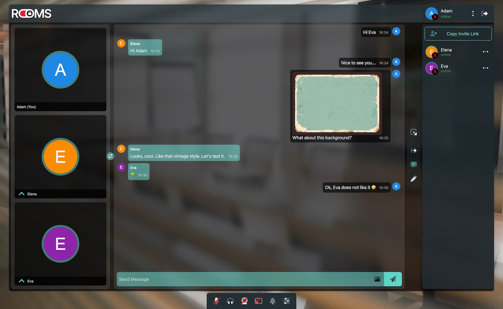 Text Chat in main area